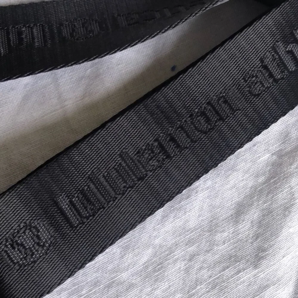 Lululemon black belt one size￼ unisex